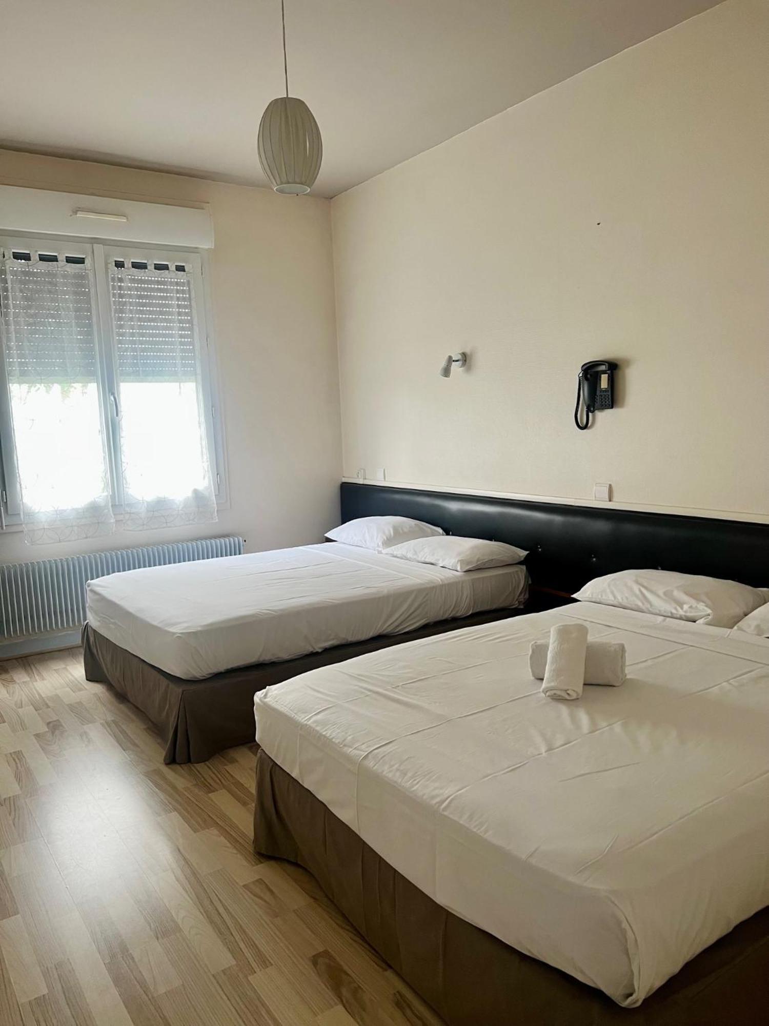 Le Relais De La Route Bleue Otel Saint-Loup  Dış mekan fotoğraf