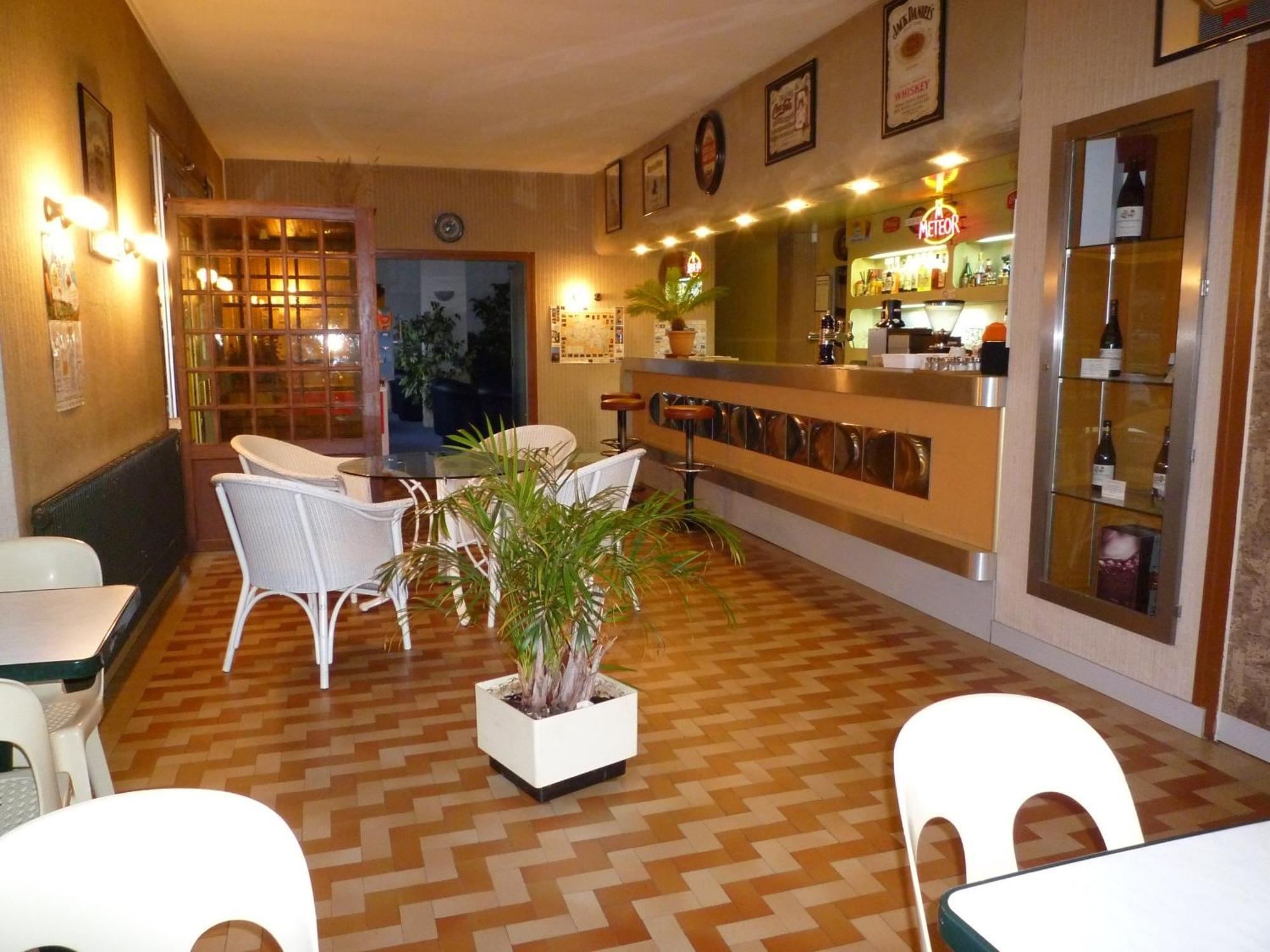 Le Relais De La Route Bleue Otel Saint-Loup  Dış mekan fotoğraf
