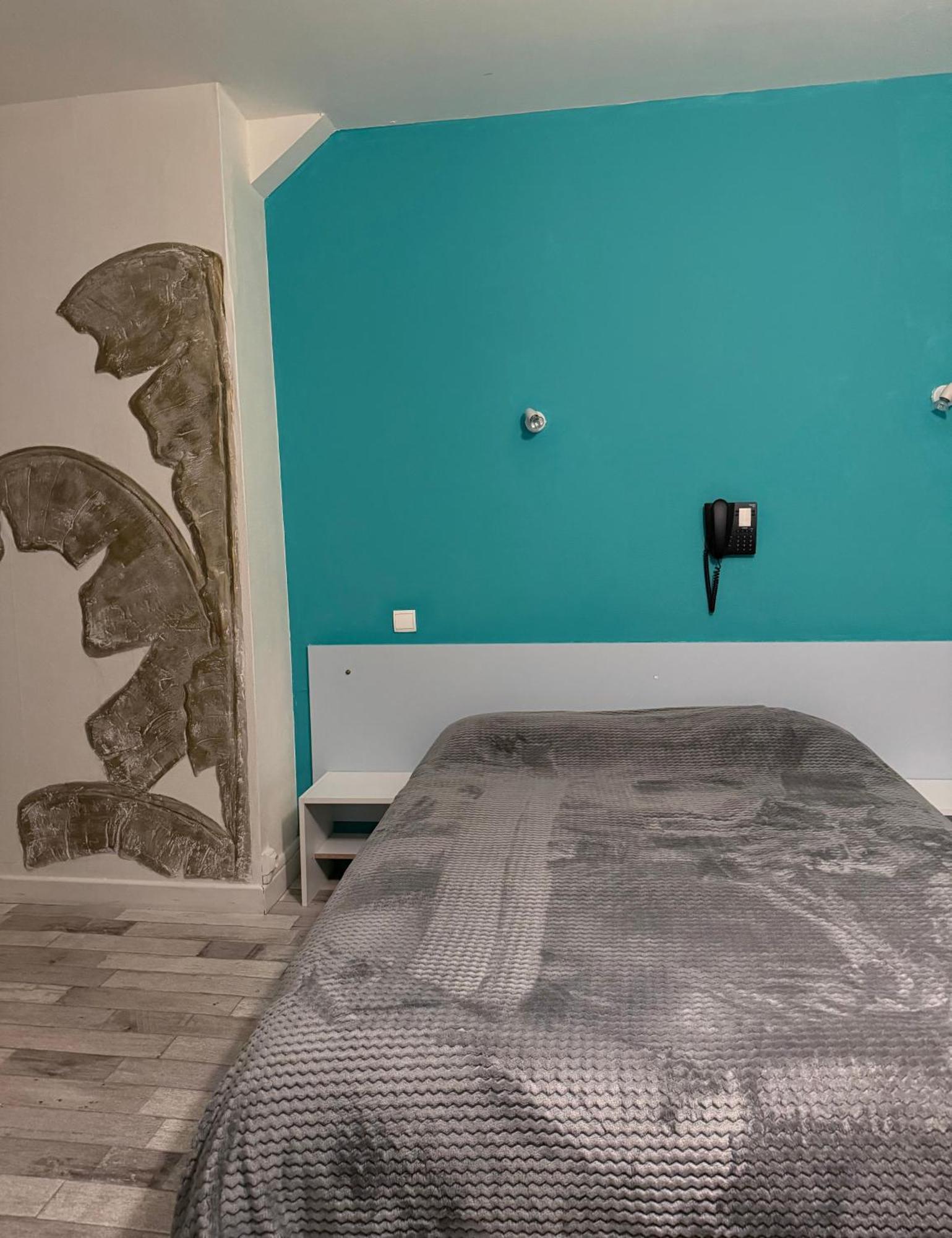 Le Relais De La Route Bleue Otel Saint-Loup  Dış mekan fotoğraf